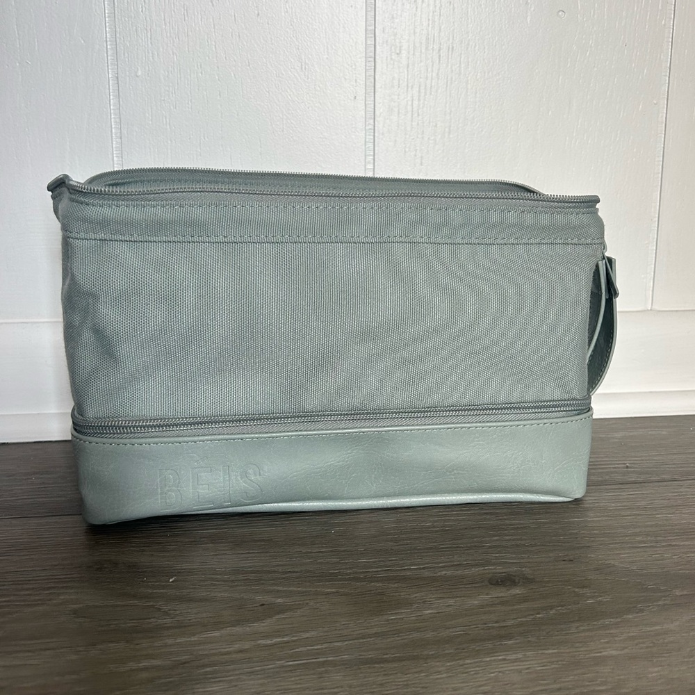 BEIS Gray Travel Bag